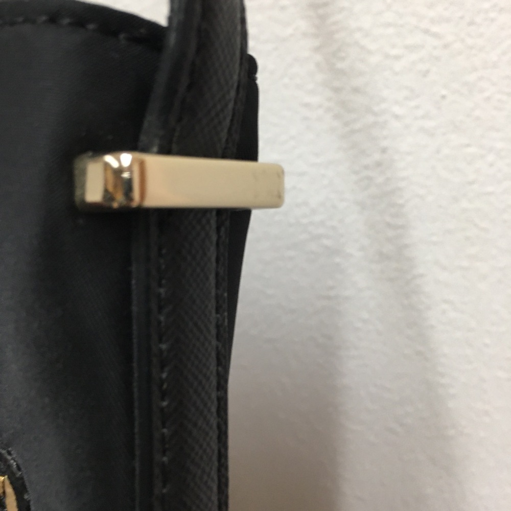 Kate Spade Medium Nylon Crossbody Handbag Black Gold Classic Preppy - Picture 10 of 16